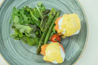 Breakfast & Sandwiches
